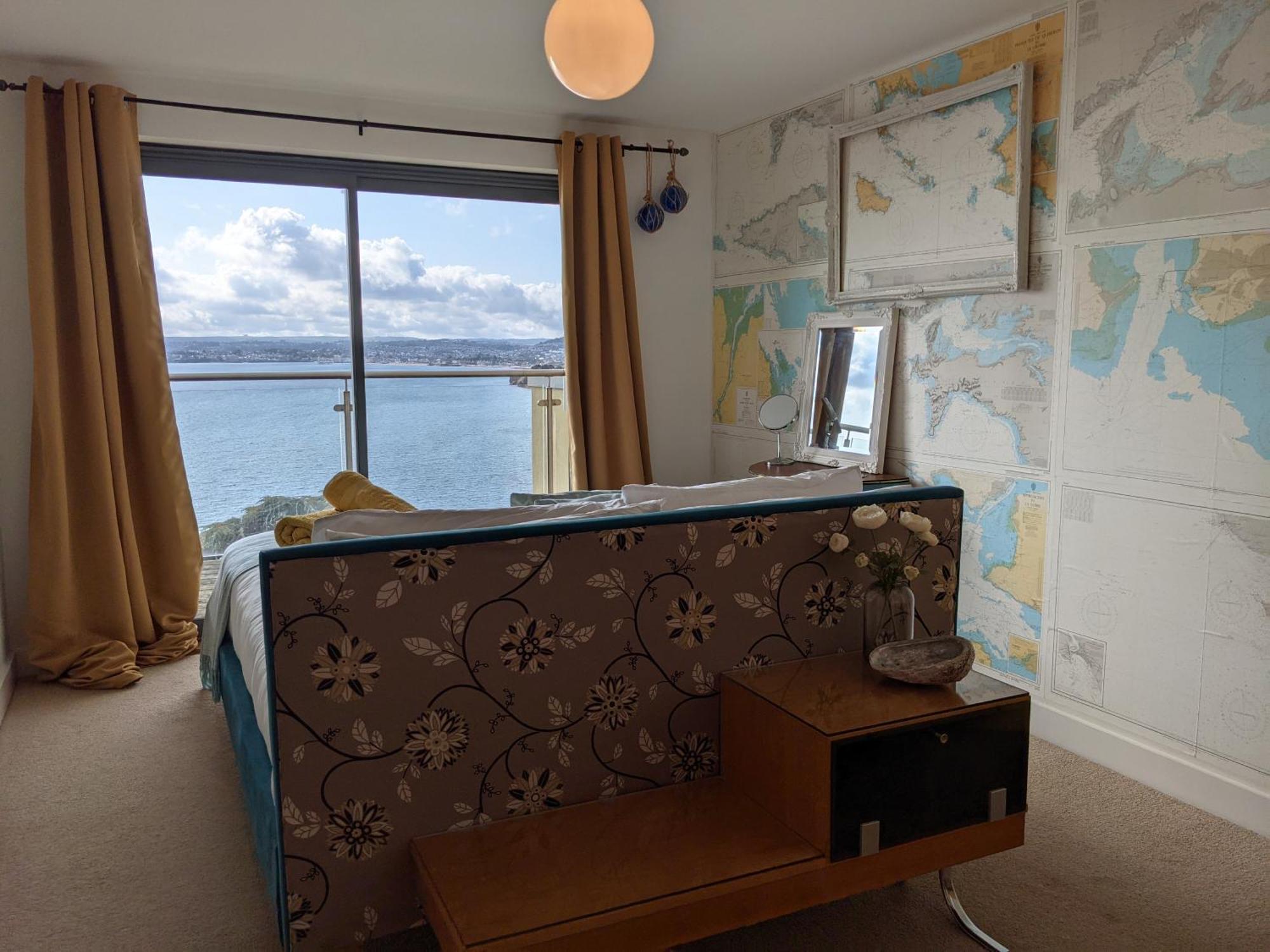 Appartement Panoramic Sea Views, Sleeps 4, Torquay Extérieur photo