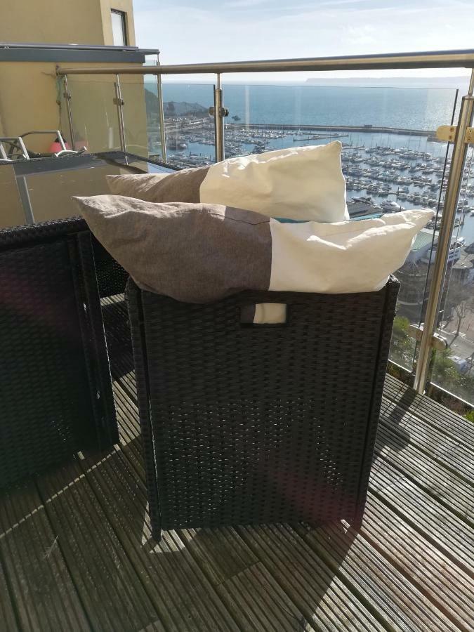 Appartement Panoramic Sea Views, Sleeps 4, Torquay Extérieur photo
